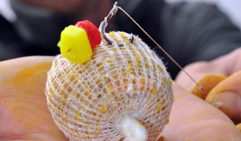 nadirea cu bile - carlig.jpg